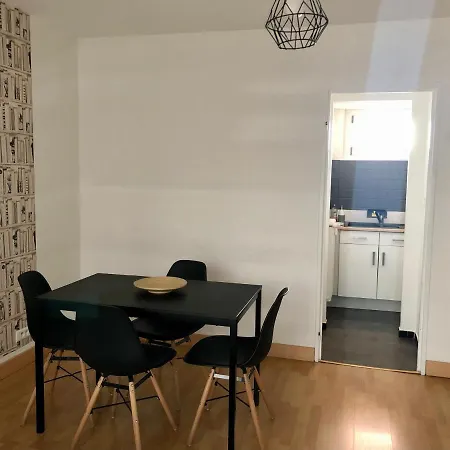 Centre Avec Garage - 4 Personnes - Golbery