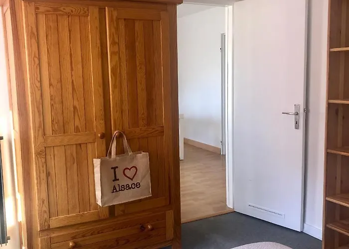 Centre Avec Garage - 4 Personnes - Golbery